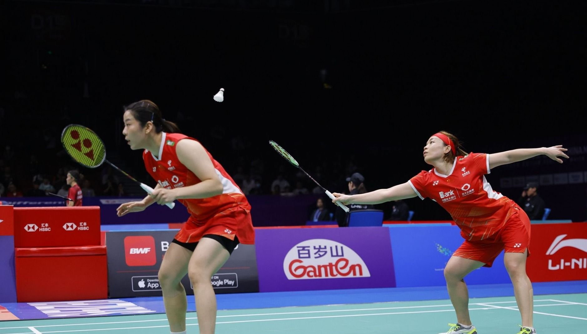 龄已经接近 龄已经接近